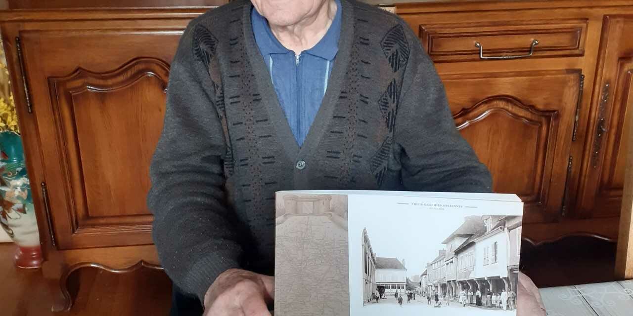 Livre de cartes postales de Marcel et Jeanine Martin