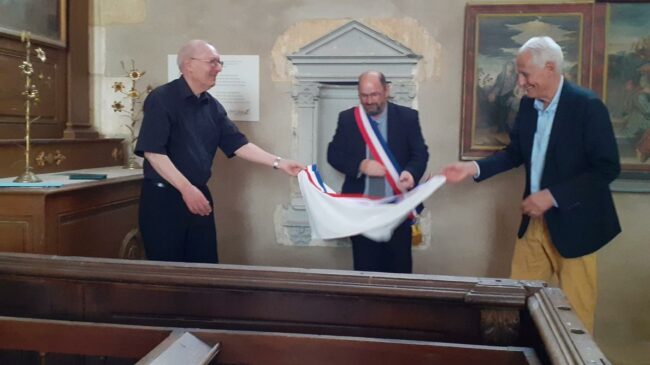Une plaque en l’honneur d’Amadis Jamyn inaugurée dans l’église